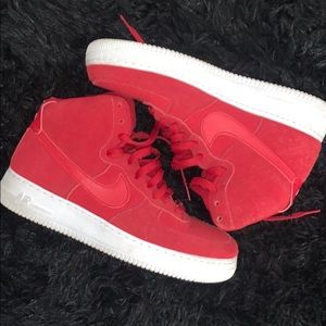 High top Air Force 1s
